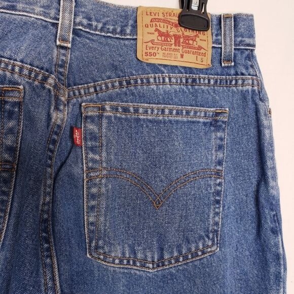Levi's Vintage 550 Relaxed Fit Tapered Leg High Rise Waist Jeans Women's Size 14 - Picture 6 of 11
